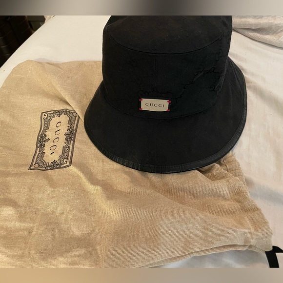 Brand new reversible Gucci bucket hat in size Large. - Picture 6 of 7